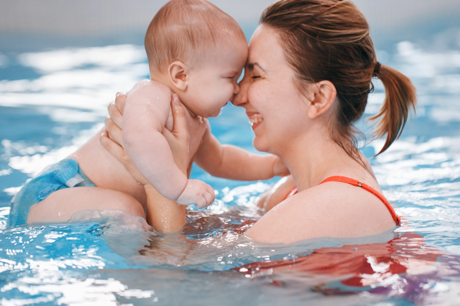 Antonia Schäffler - Hebammenpraxis Eggenfelden - Babyschwimmen