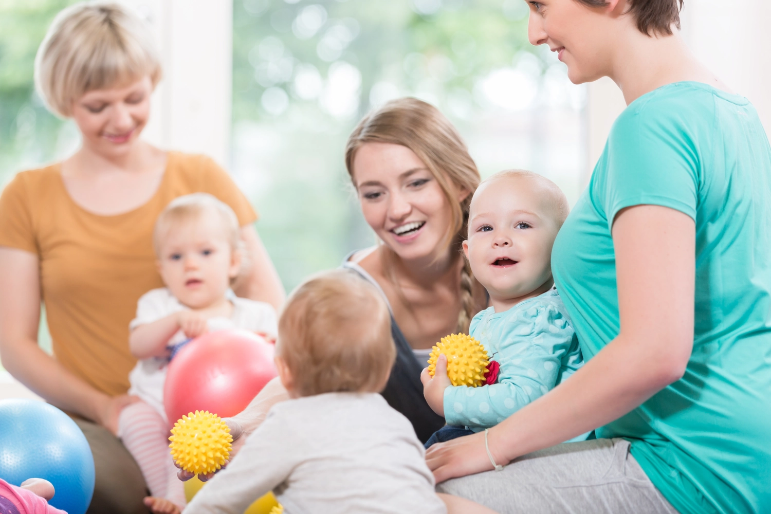 Antonia Schäffler - Hebammenpraxis Eggenfelden - Mutter-Kind-Treffen